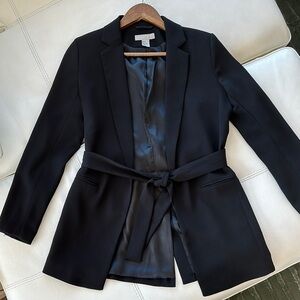 H&M Black Tailored Blazer with Notched Lapels and Matching Belt